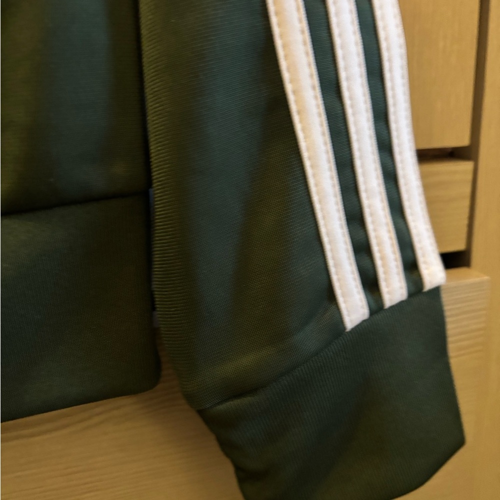 Adidas Men's Green Jacket - Picture 6 of 8
